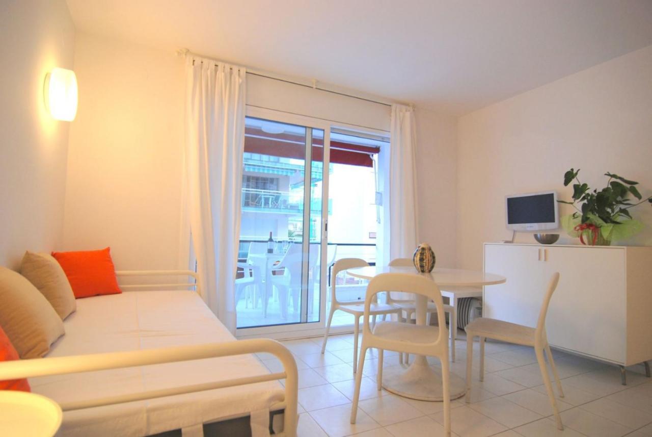 Zeus Alexis II Salou Exterior foto