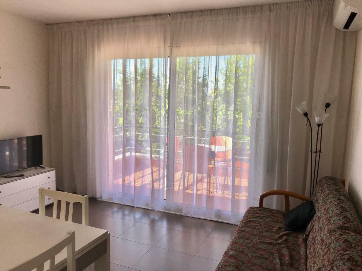 Zeus Alexis II Salou Exterior foto