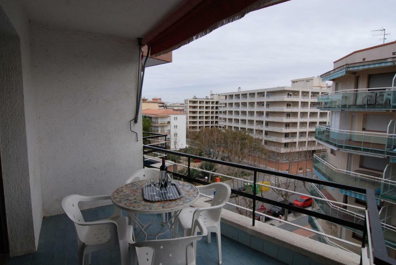 Zeus Alexis II Salou Exterior foto